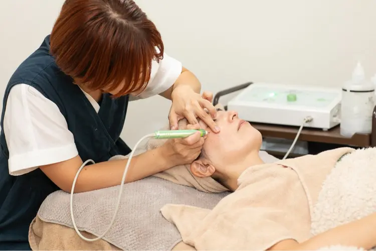 salon IRISの内観・外観2