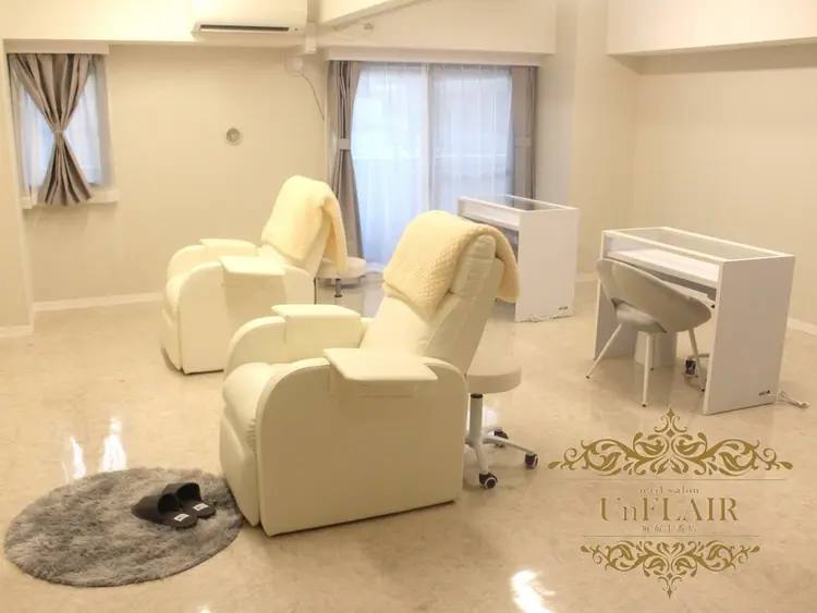 Nail salon UnFLAIR 麻布十番店の内観・外観1