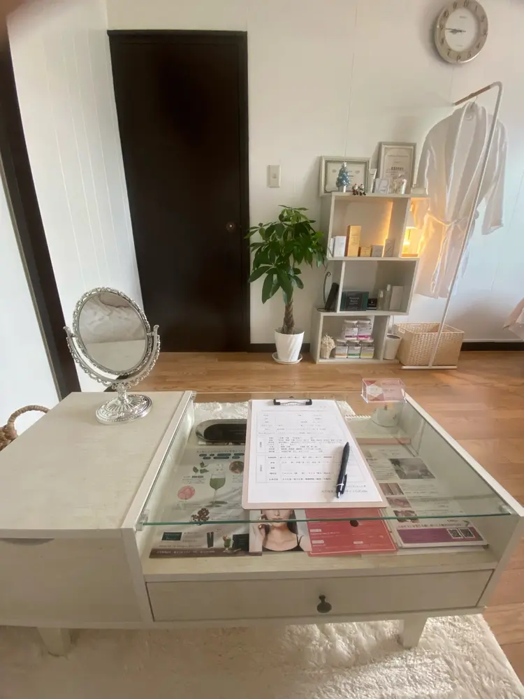 肌改善・リンパサロンCoCoxiaの内観・外観3