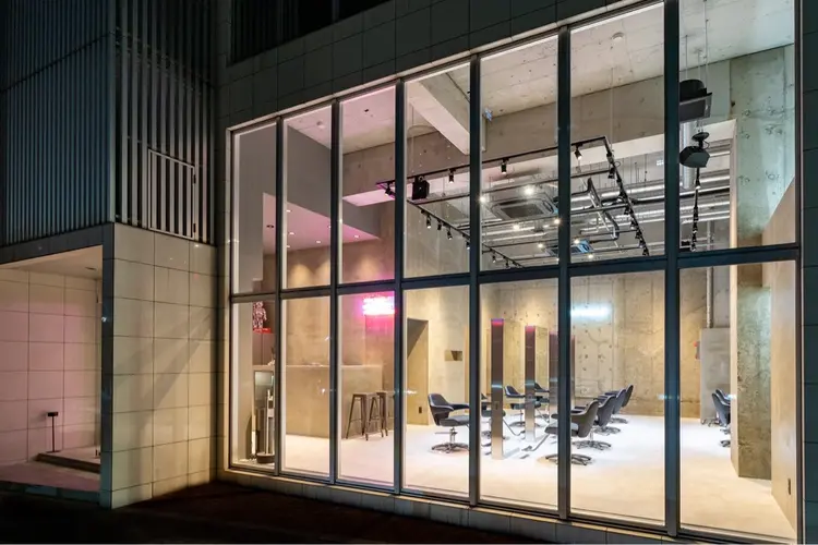 ADDICTIONの内観・外観2