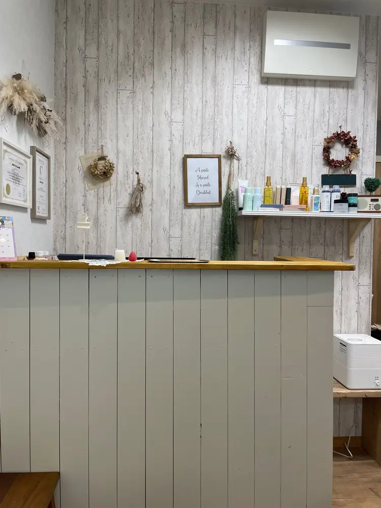 lash&brow monicaの内観・外観1