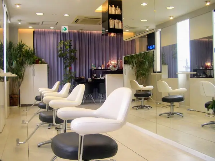 m2hairdesignの内観・外観2