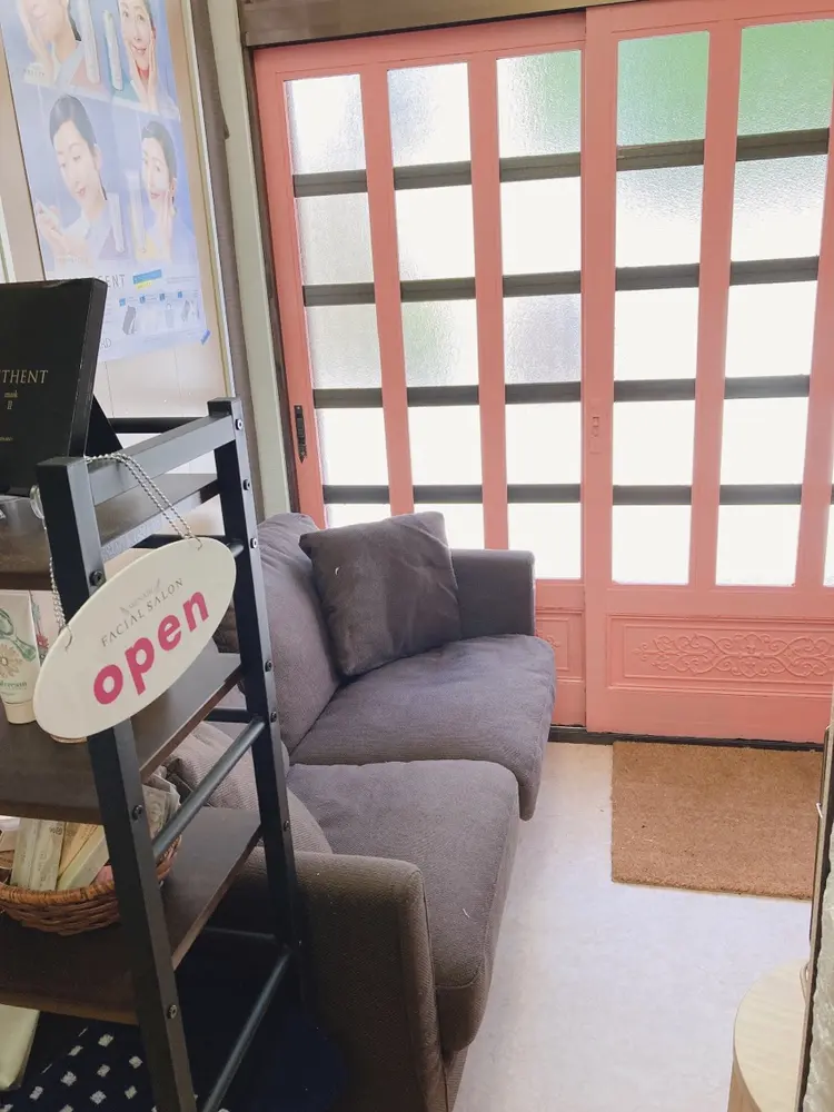 ﾒﾅｰﾄﾞﾌｪｲｼｬﾙｻﾛﾝ水間寺前の内観・外観2