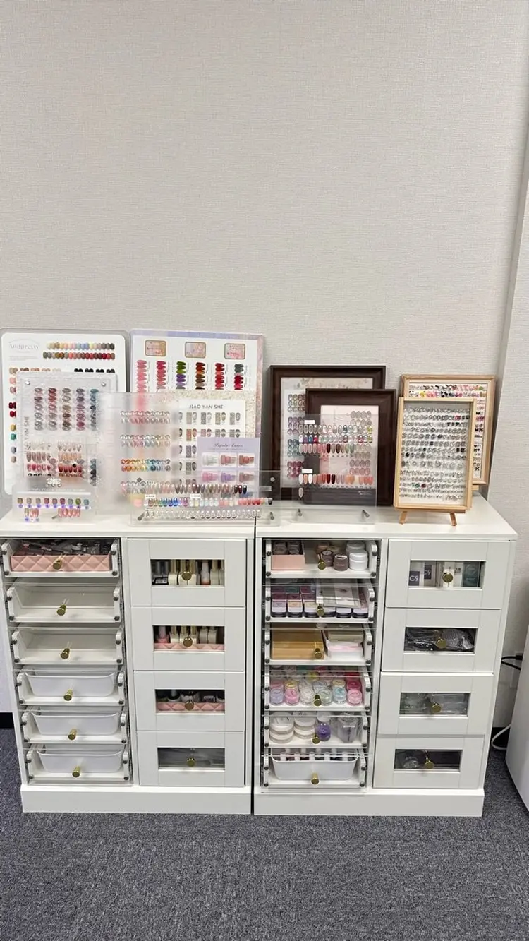 Y3 Nail Salonの内観・外観3