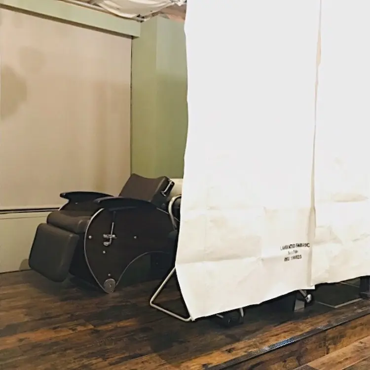 CISCOの内観・外観2