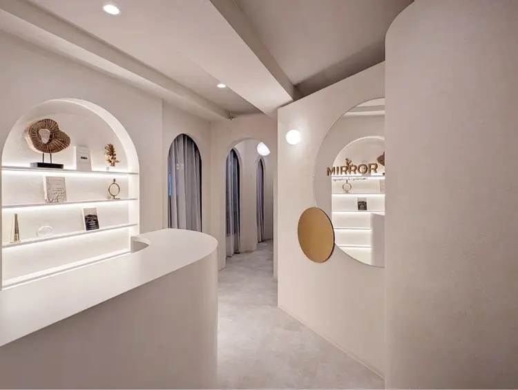 MIRROR KYOTO eyelashes & eyebrowsの内観・外観2