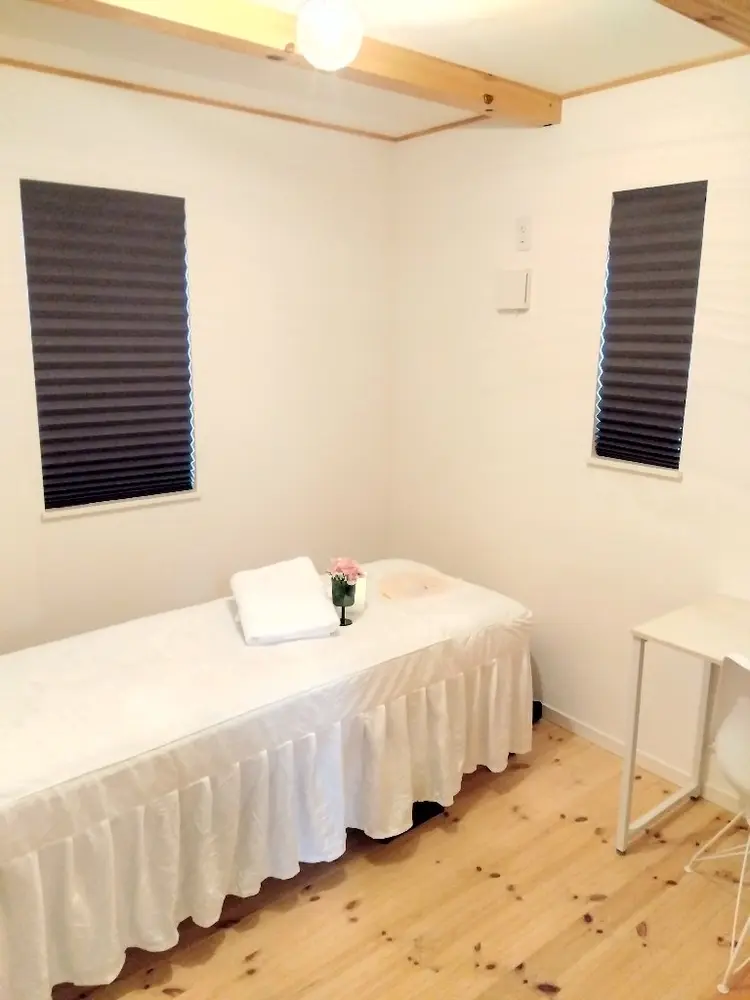 リンパトリートメントサロン　SHINE・モイスティーヌ宗像サロンの内観・外観1