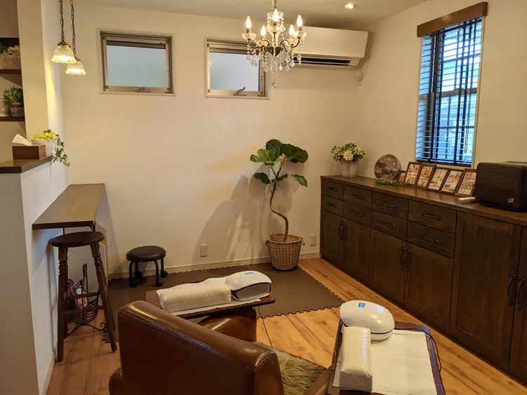 nail room honeyの内観・外観1