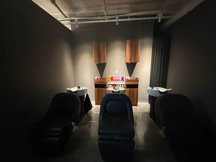 髪質改善 個室サロンZayn.salon (ゼイン)　札幌大通 美容室の内観・外観1