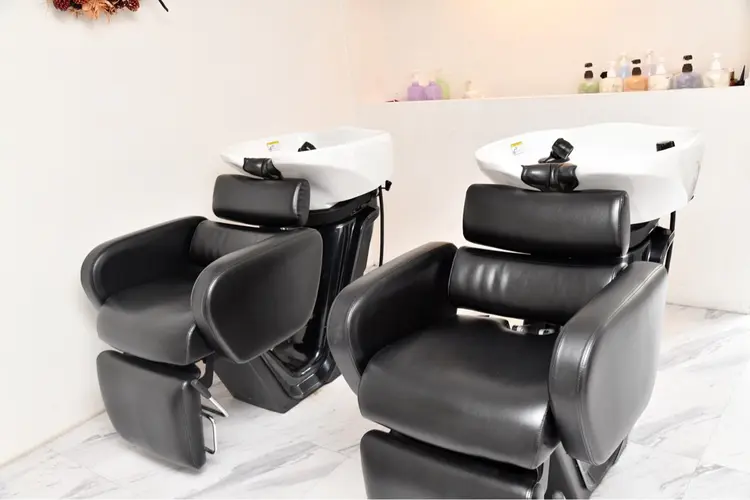 BLOCK hairmakeの内観・外観2