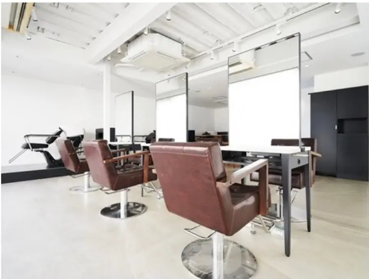 TONEの内観・外観2