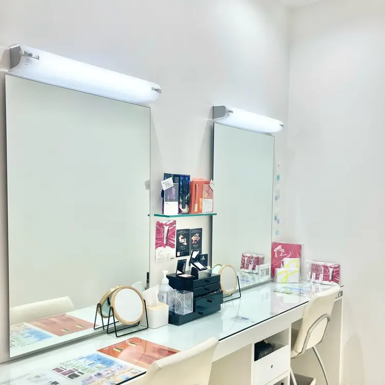 POLA THE BEAUTY 梅田店の内観・外観3