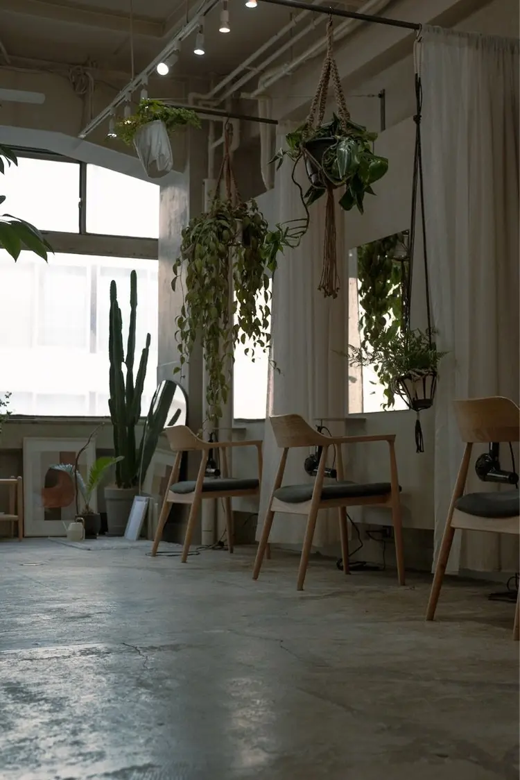 TOEの内観・外観1