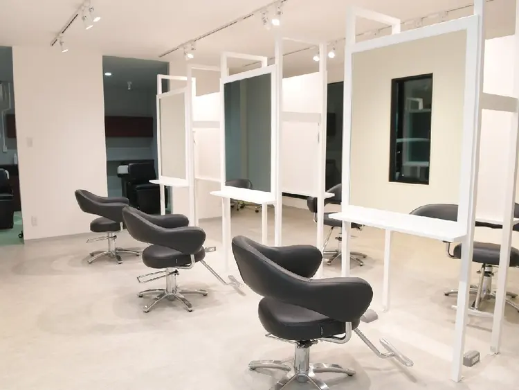 iro I hairの内観・外観2