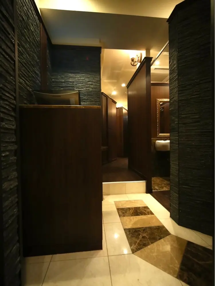 ヒロ銀座池袋サンシャイン通り店の内観・外観2