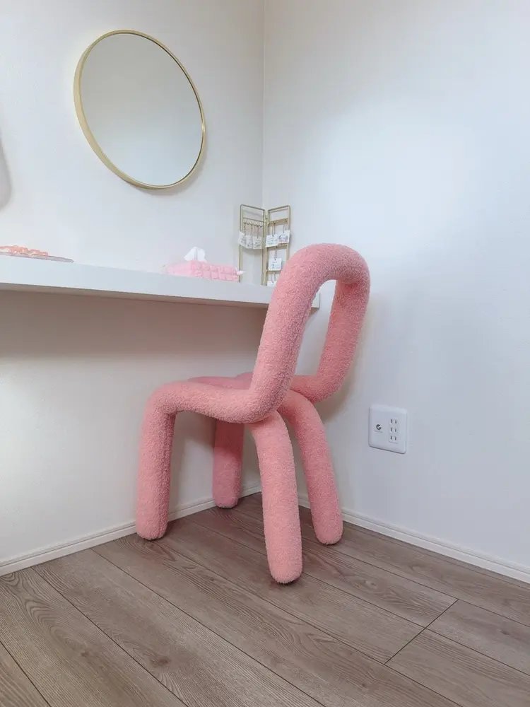 LumiEarの内観・外観3