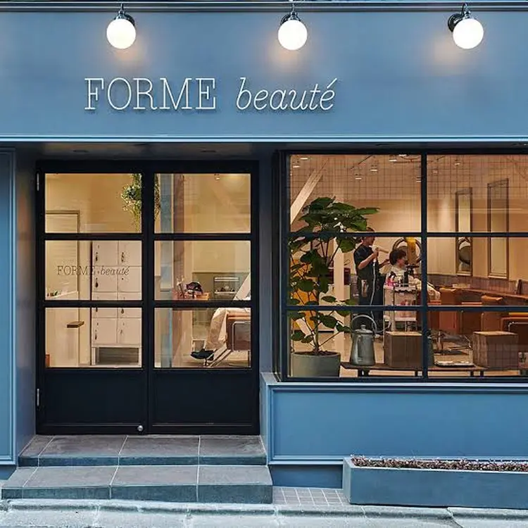 FORME山下町店の内観・外観1