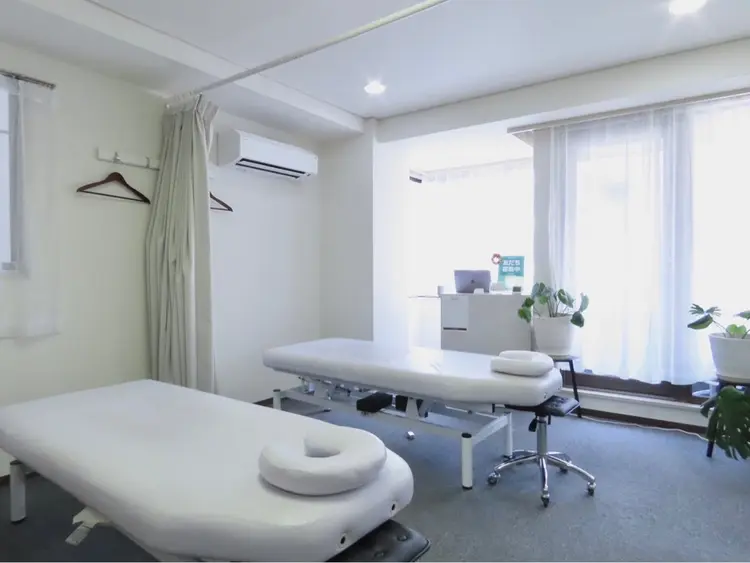 まつ毛まゆ毛専門店SWITCHの内観・外観3