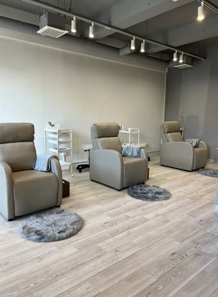 プティットスリールアイラッシュの内観・外観3