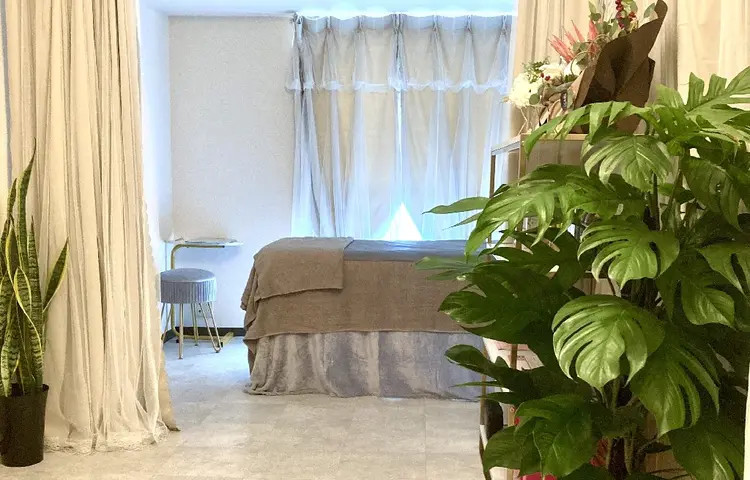 PREMIERE III 横浜　西口店の内観・外観3