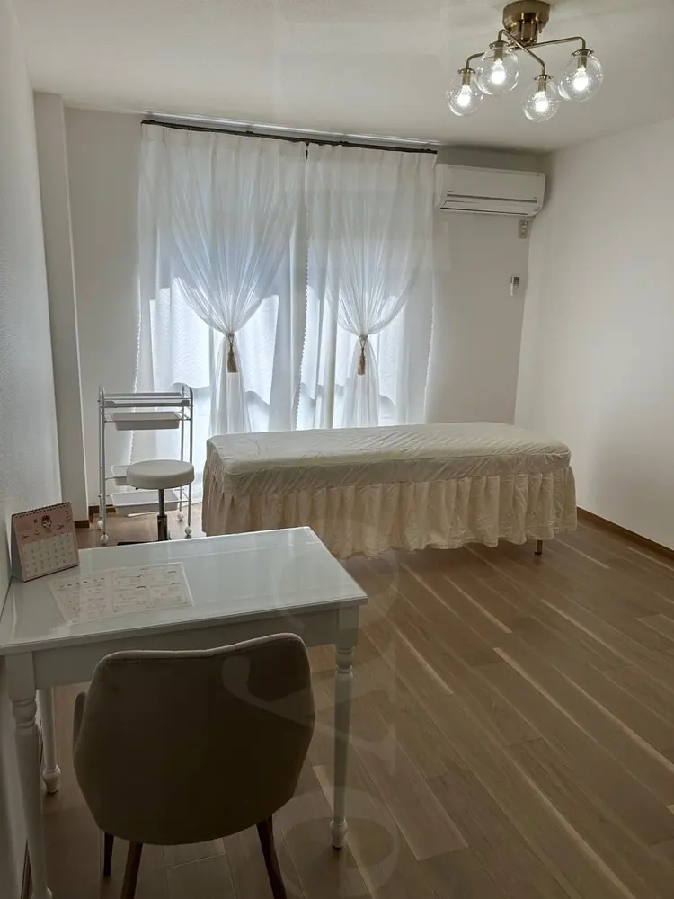 Lily eyeの内観・外観1