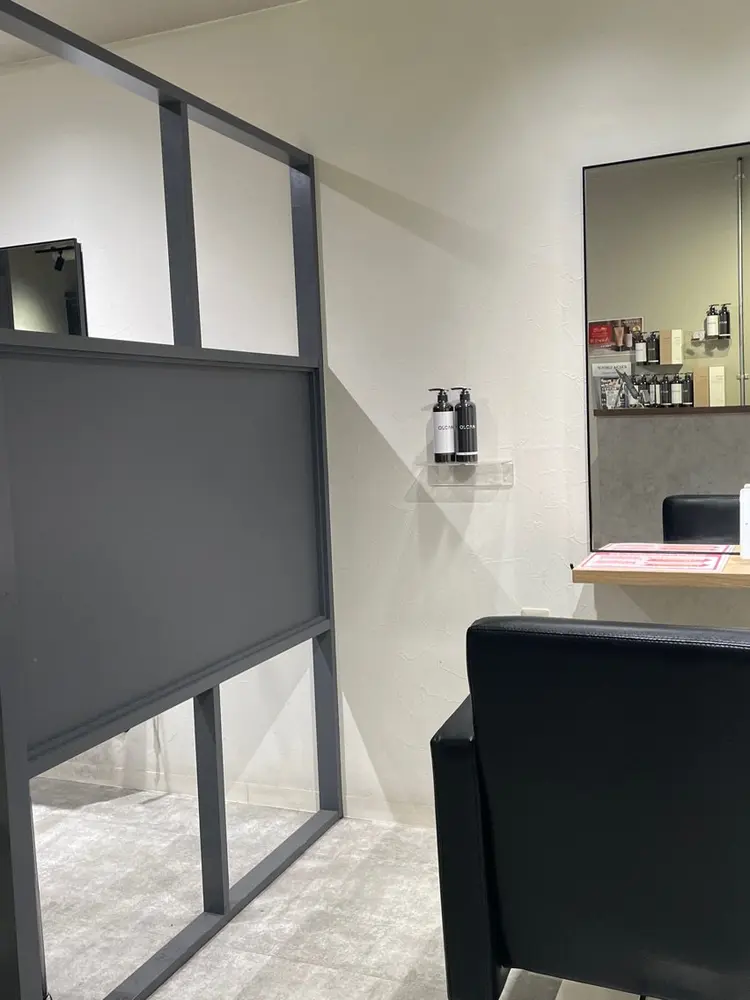 EXCIA北梅田店の内観・外観1