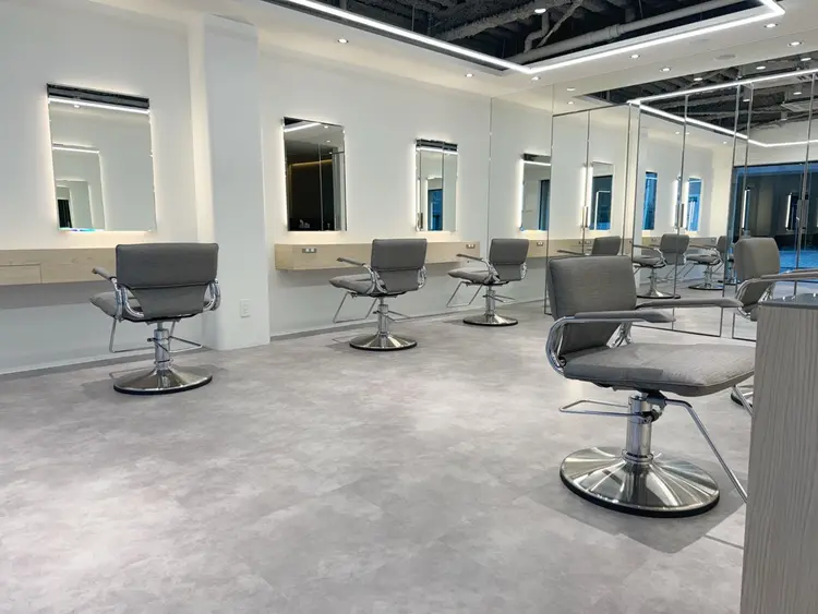 lar 立川南口の内観・外観3