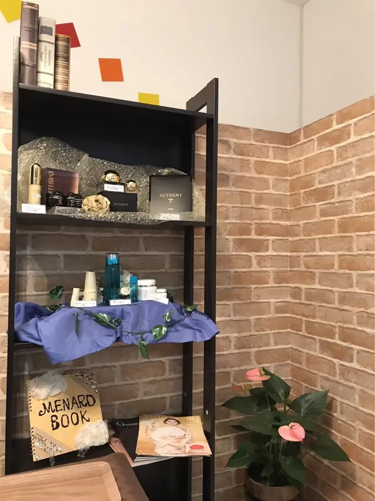 メナードフェイシャルサロン愛西渕高の内観・外観2