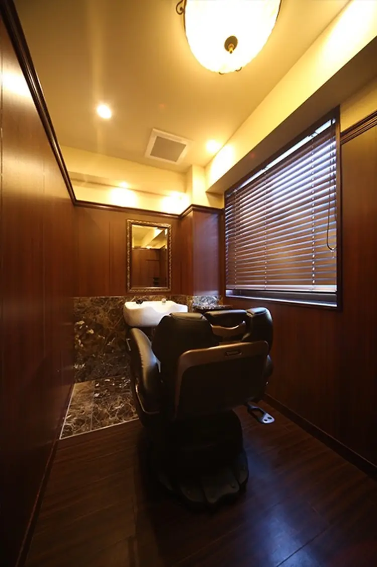 ヒロ銀座池袋サンシャイン通り店の内観・外観2