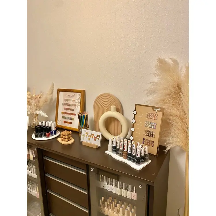 _Little.Nail_の内観・外観1