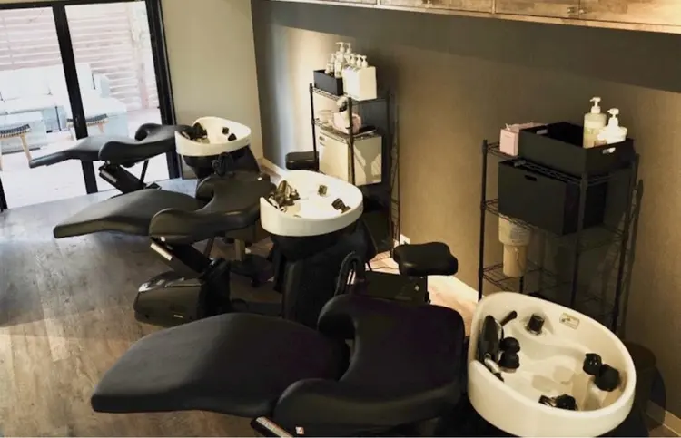 SOL by diar 湘南台【ソル】ヘッドスパ/頭浸浴/ハイライト （ソルバイディア　）の内観・外観2