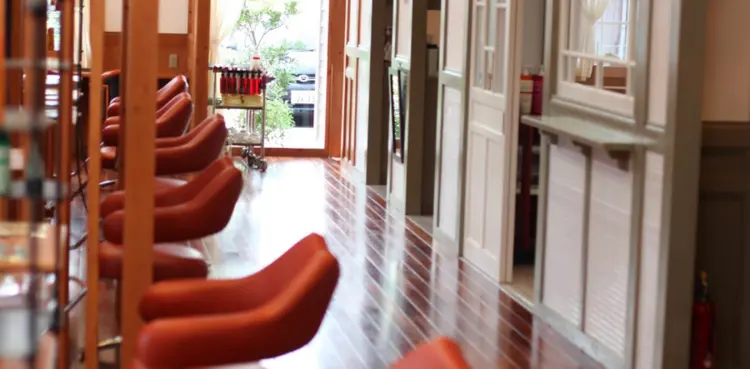 TJ天気予報　3ページ岐阜店の内観・外観2