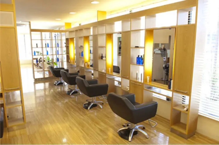 bambiの内観・外観2