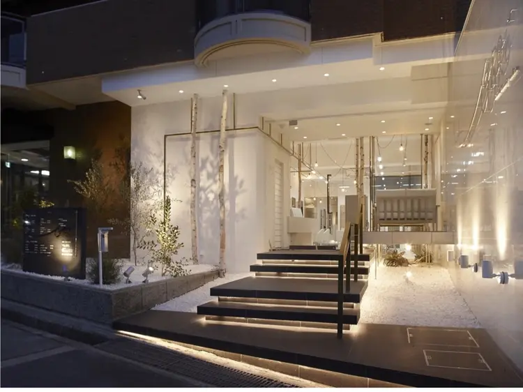 オーロ緑地公園店の内観・外観2