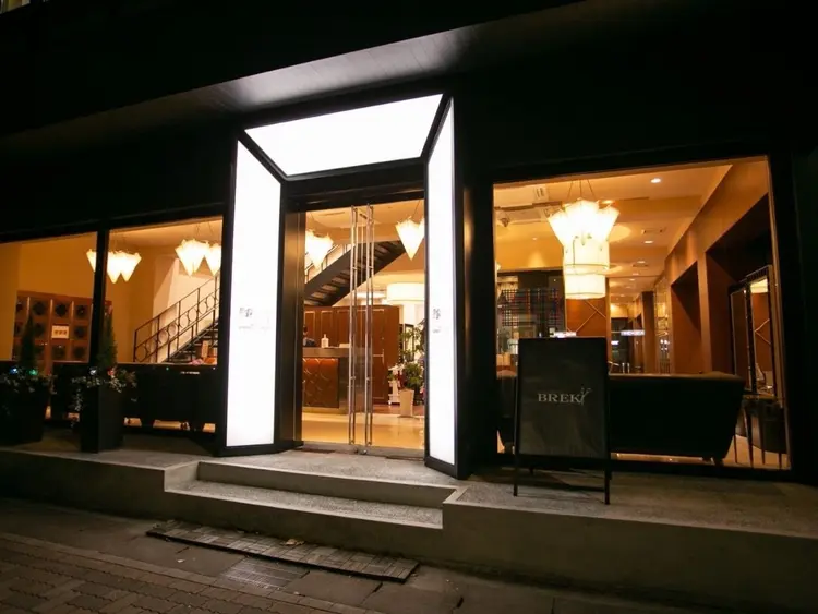 TOTAL BEAUTY    BREK岐阜駅前店の内観・外観1