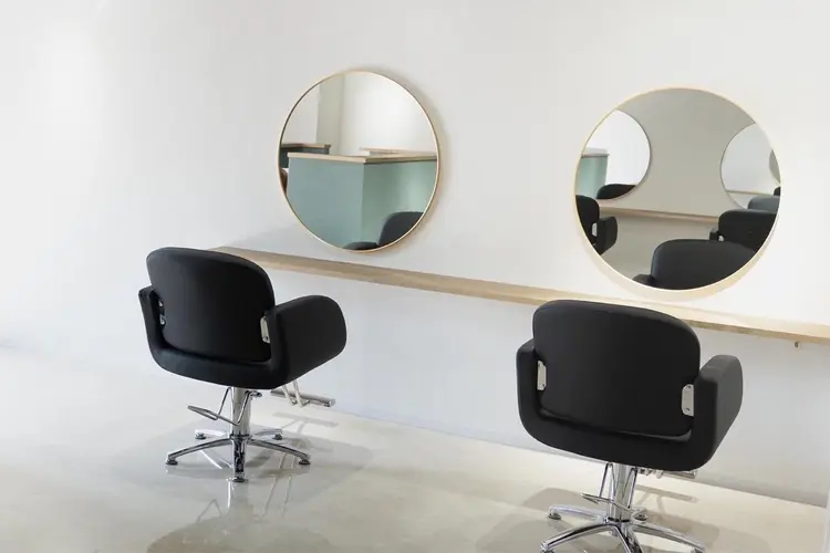 shangri-la annex　門真市駅前店の内観・外観2