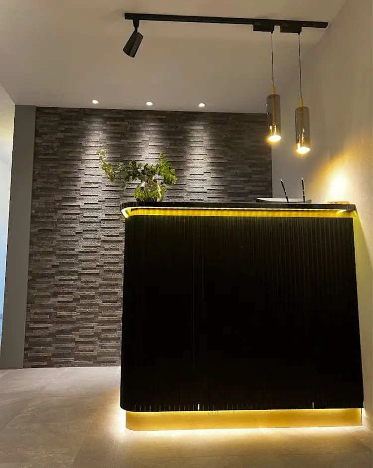 ヘアワークフラックスの内観・外観2