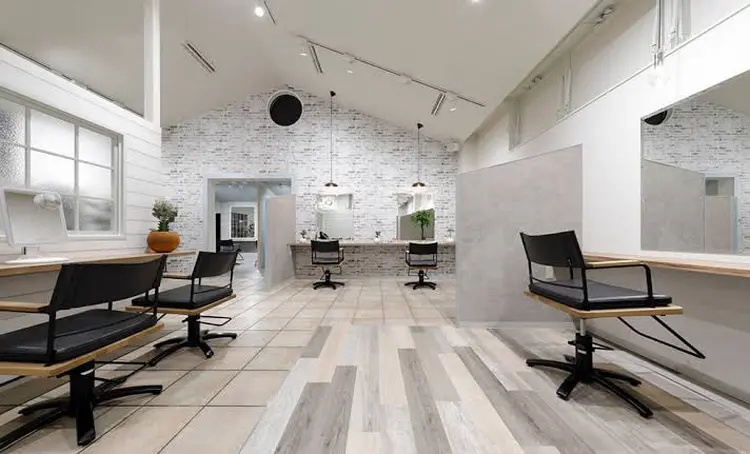 antiqa R e.3の内観・外観2