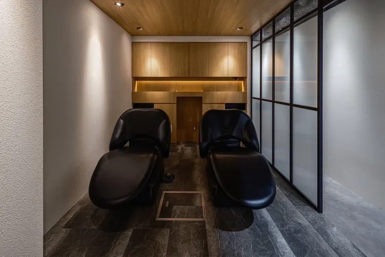 lond profil 浦和店の内観・外観3