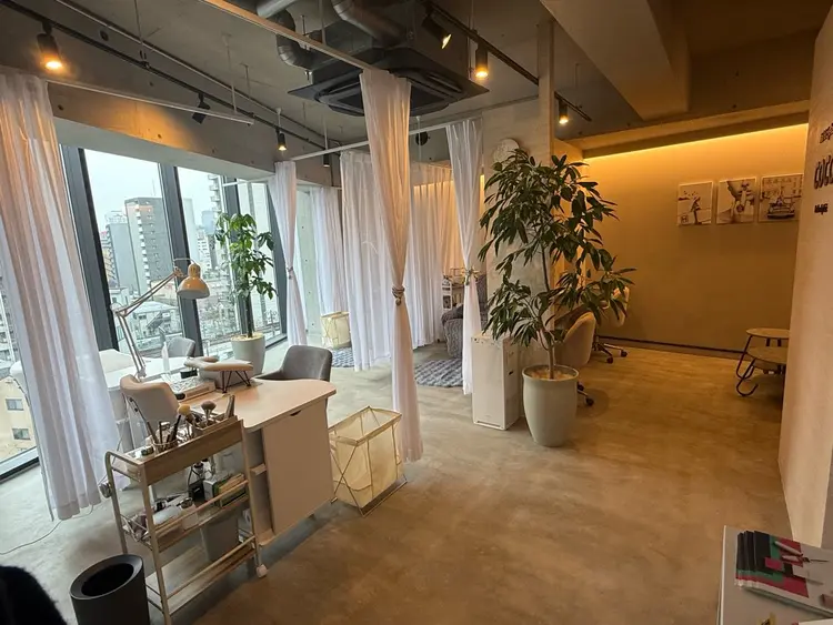 Nail & Eyelash COCO produce by Lireの内観・外観2