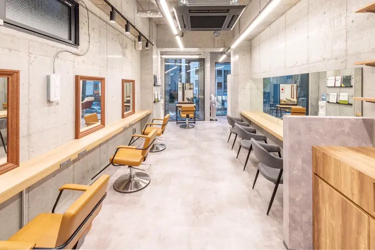 TIENA BEAUTY Smart Salon ONE FUKUOKA BLDG.店の内観・外観1