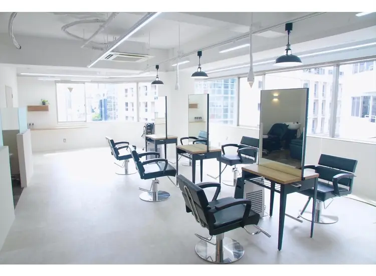 IENAの内観・外観3