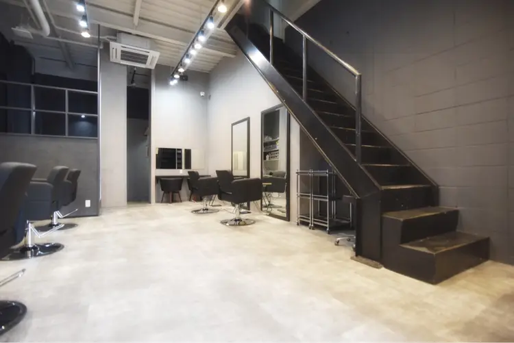 Rootsの内観・外観3