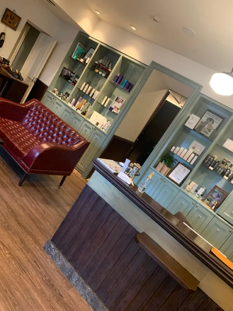 BroTokyoの内観・外観2