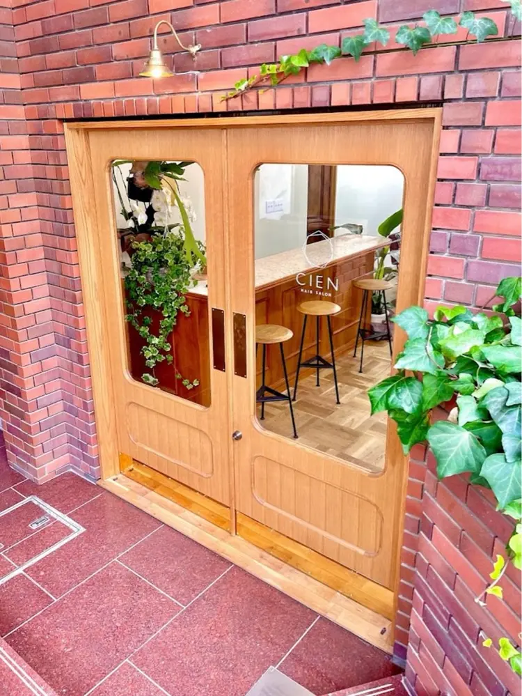 CIENの内観・外観2