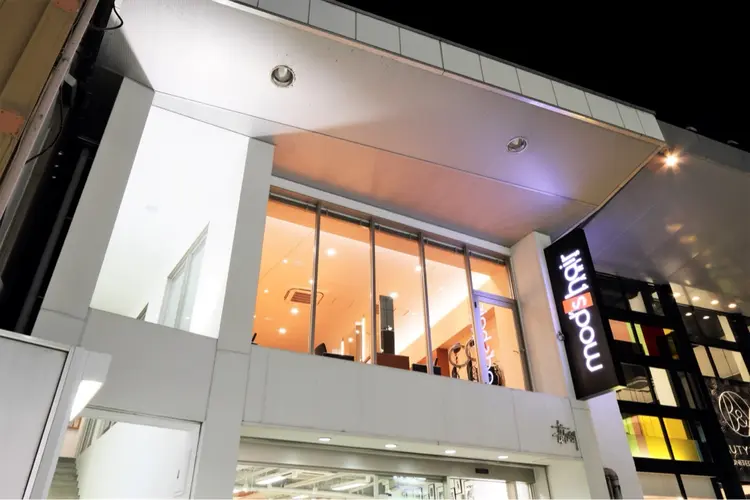 モッズ・ヘア 金沢店の内観・外観1