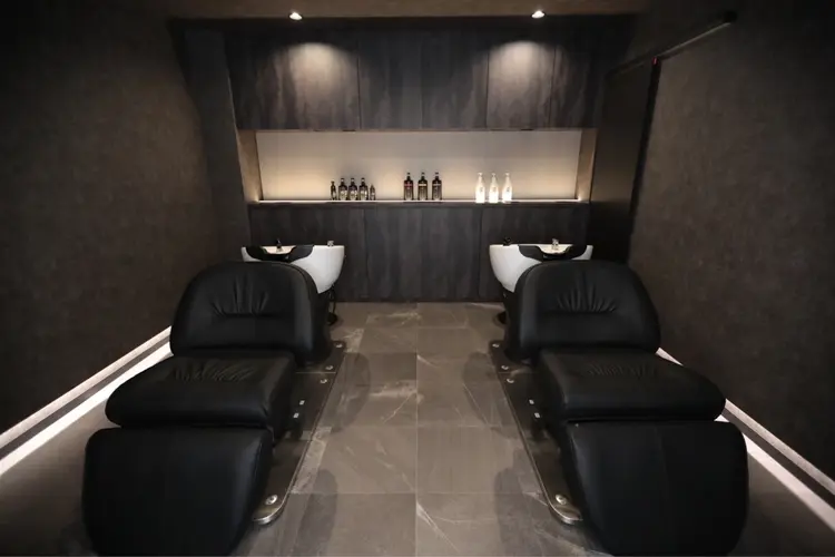 エースヘアーの内観・外観3