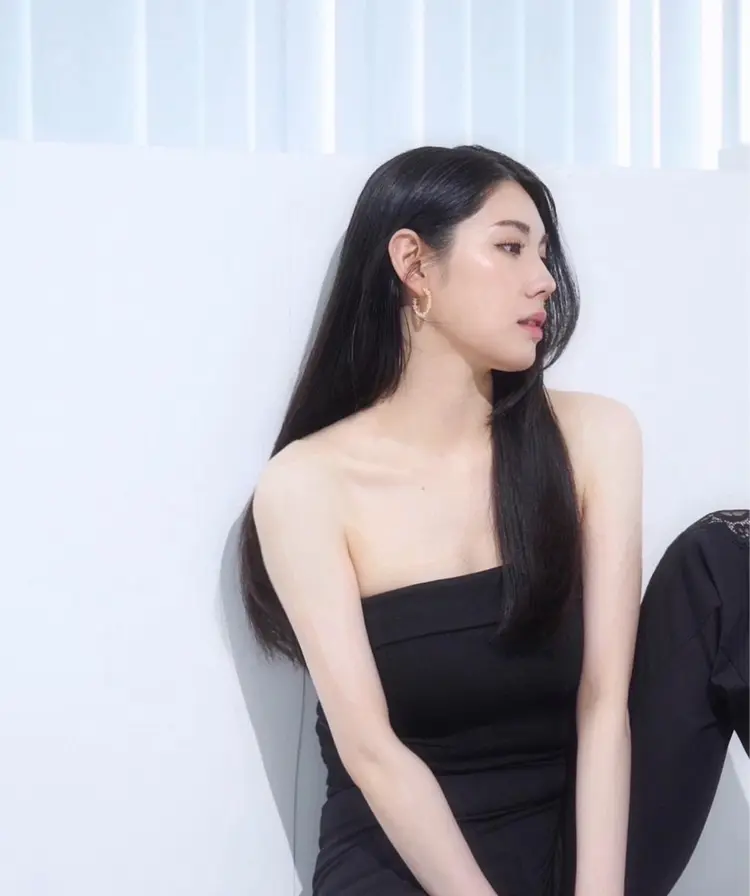 MOREB'Sの内観・外観2