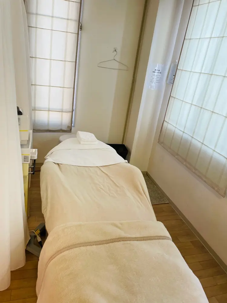 POLA  Lafeek   石山店の内観・外観2