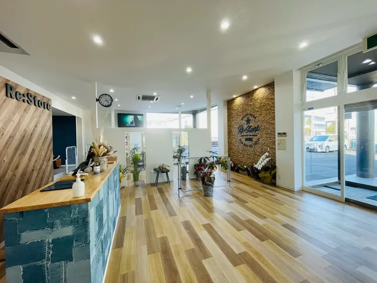 Re:Storeの内観・外観2